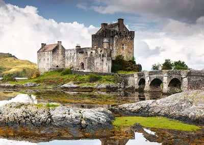 Jigsaw Puzzles, Ravensburger: Eilean Donan Castle Scotland 1000pc Puzzle