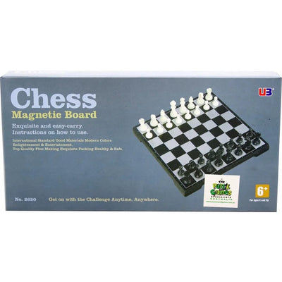 Traditional Games, 10' Magnetic Chess Set